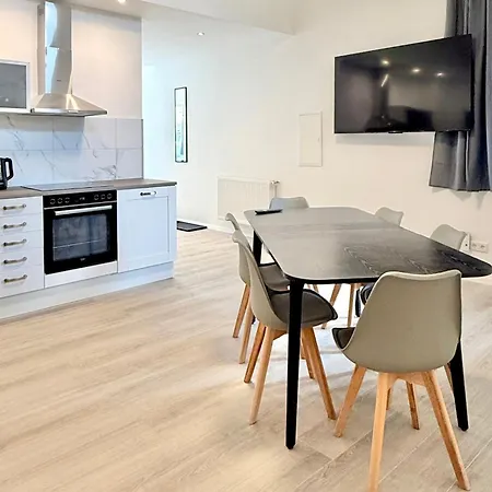 Bege Neststudio Appartement Mönchengladbach