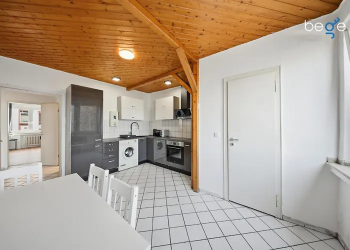 Bege Neststudio * Мёнхен-Гладбах